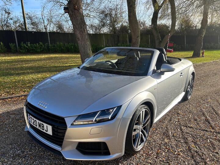 Audi TT 2.0 TDI Ultra S Line Roadster Euro 6 (s/s) 2dr