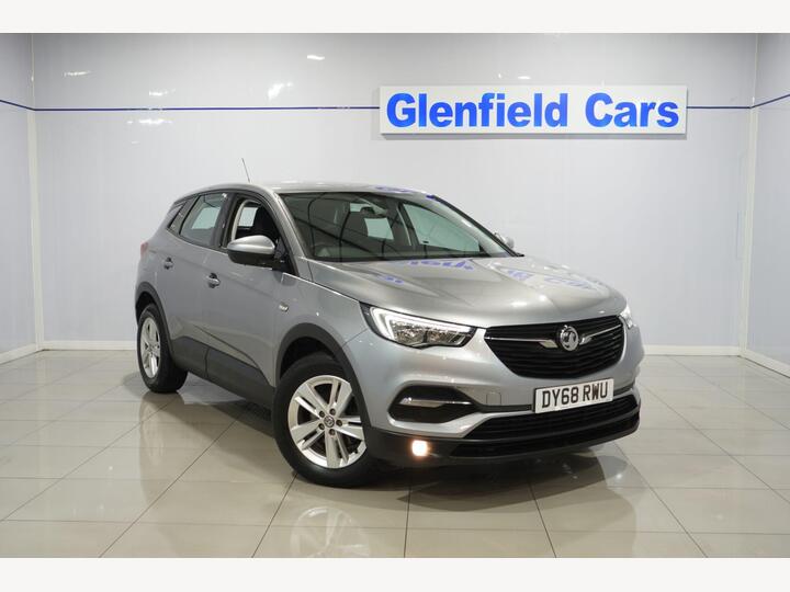 Vauxhall Grandland X 1.2 Turbo SE Euro 6 (s/s) 5dr Vauxhall Grandland X 1.2 Turbo SE Euro 6 (s/s) 5dr