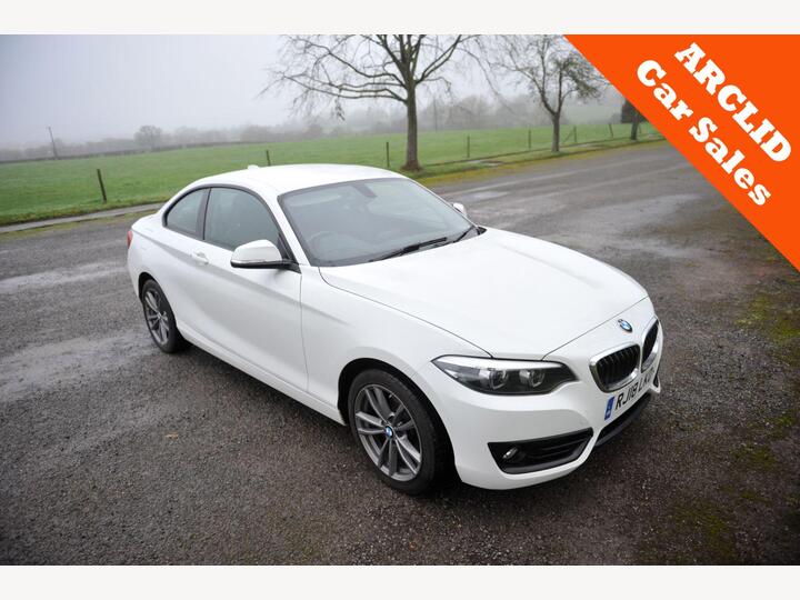 BMW 2 Series 2.0 220i Sport Auto Euro 6 (s/s) 2dr