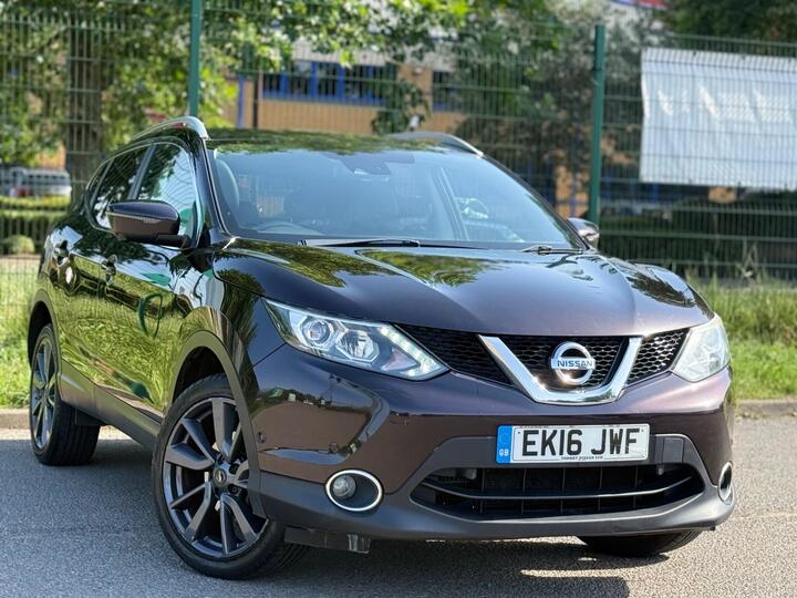 Nissan Qashqai 1.2 DIG-T Tekna 2WD Euro 6 (s/s) 5dr