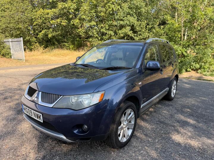 Mitsubishi Outlander 2.4 MIVEC Elegance Auto 4WD Euro 4 5dr