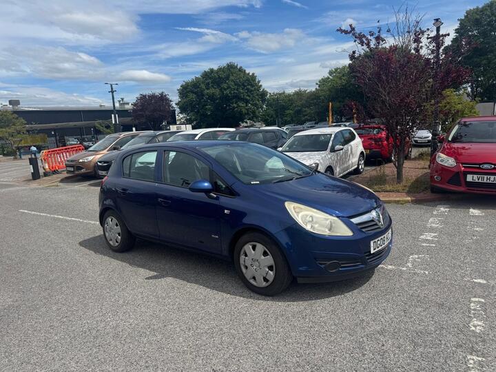 Vauxhall Corsa 1.4i 16v Club 5dr
