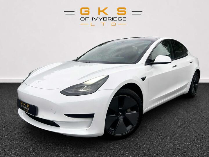 Tesla Model 3 Standard Range Plus Auto RWD 4dr