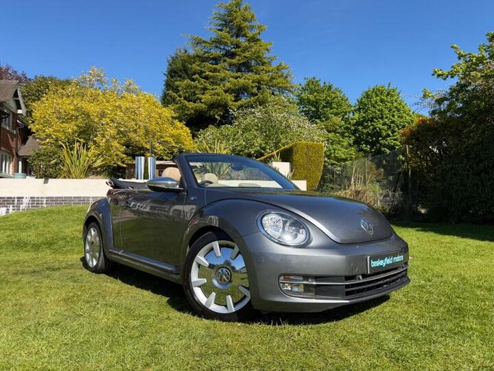 Volkswagen BEETLE 2.0 TDI 70s Cabriolet DSG Euro 5 2dr Volkswagen BEETLE 2.0 TDI 70s Cabriolet DSG Euro 5 2dr