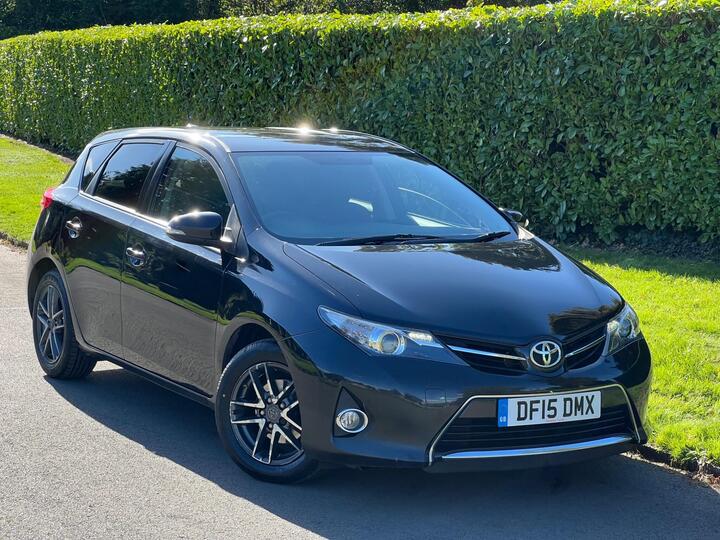 Toyota Auris 1.6 V-Matic Icon Plus Euro 5 5dr