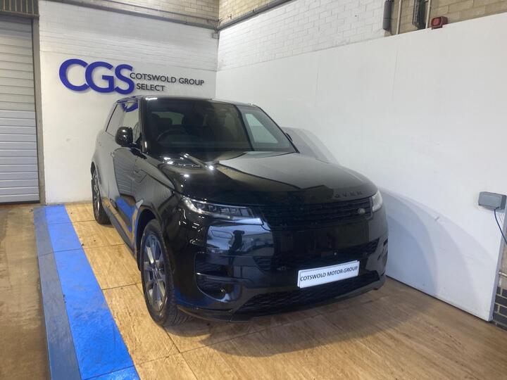 Land Rover Range Rover Sport 3.0 D300 MHEV Dynamic SE Auto 4WD Euro 6 (s/s) 5dr Land Rover Range Rover Sport 3.0 D300 MHEV Dynamic SE Auto 4WD Euro 6 (s/s) 5dr