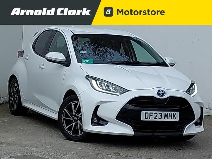 Toyota Yaris 1.5 VVT-h Design E-CVT Euro 6 (s/s) 5dr