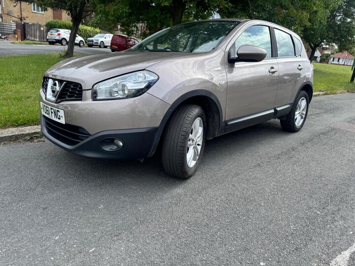 Nissan Qashqai 1.6 Acenta 2WD Euro 5 (s/s) 5dr