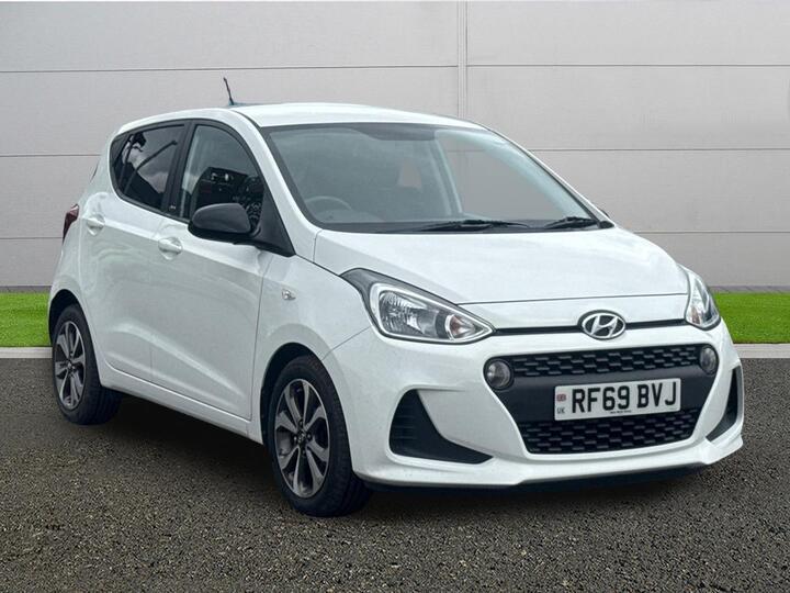 Hyundai I10 1.0 Play Euro 6 5dr Hyundai I10 1.0 Play Euro 6 5dr
