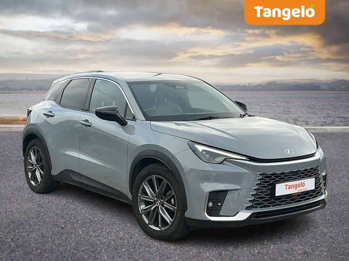 Lexus LBX 1.5 VVT-iE Takumi E-CVT E-Four Euro 6 (s/s) 5dr