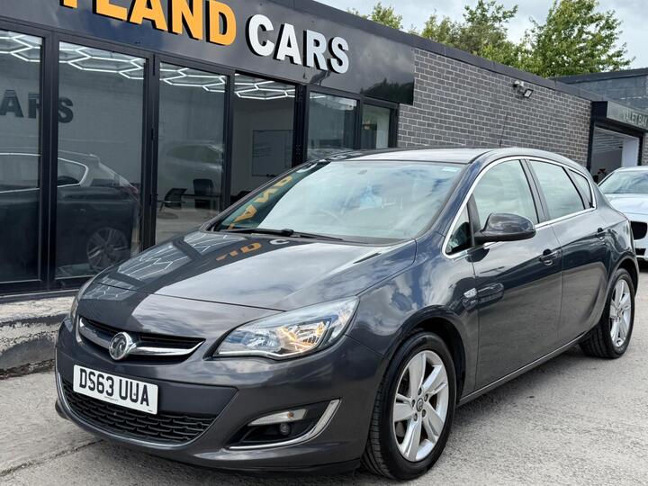 Vauxhall Astra 1.7 CDTi EcoFLEX SRi Euro 5 5dr