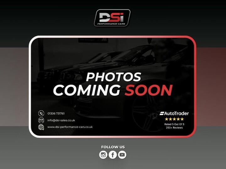 Volkswagen Golf 2.0 TSI R DSG 4Motion Euro 5 5dr Volkswagen Golf 2.0 TSI R DSG 4Motion Euro 5 5dr