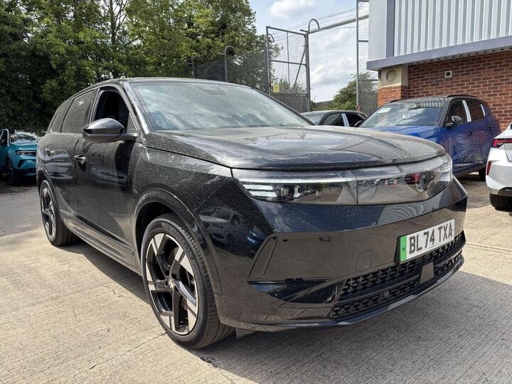Vauxhall Grandland Electric 73kWh Ultimate Auto 5dr