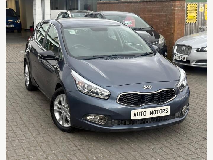 Kia Ceed 1.6 GDi EcoDynamics 2 Euro 5 (s/s) 5dr