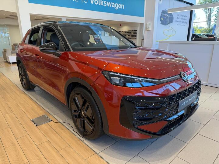 Volkswagen T-Roc 1.5 ETSI MHEV R-Line DSG Euro 6 (s/s) 5dr