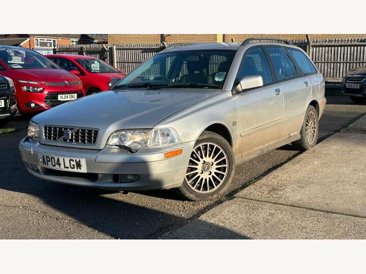 Volvo V40 1.8 SE 5dr