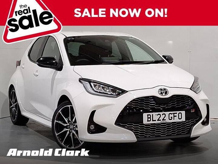 Toyota Yaris 1.5 VVT-h GR SPORT E-CVT Euro 6 (s/s) 5dr Toyota Yaris 1.5 VVT-h GR SPORT E-CVT Euro 6 (s/s) 5dr