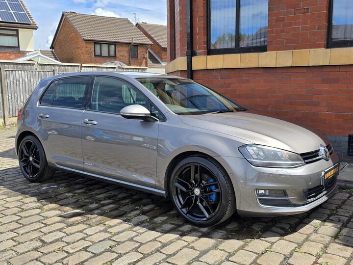 Volkswagen GOLF 2.0 TDI BlueMotion Tech GT Euro 5 (s/s) 5dr