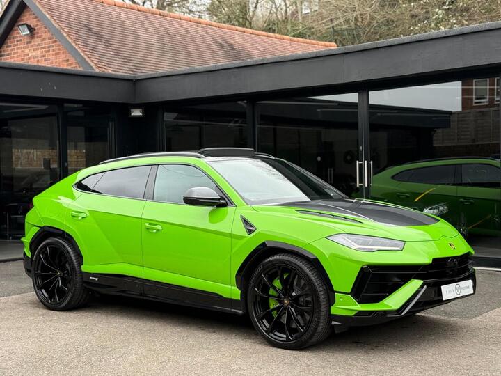 Lamborghini Urus 4.0 V8 BiTurbo S Auto 4WD Euro 6 5dr Lamborghini Urus 4.0 V8 BiTurbo S Auto 4WD Euro 6 5dr