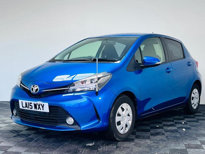 Toyota Yaris 1.33 Dual VVT-i Icon Plus Multidrive S Euro 5 5dr
