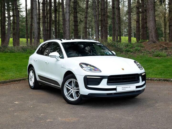 Porsche Macan 2.0T PDK 4WD Euro 6 (s/s) 5dr