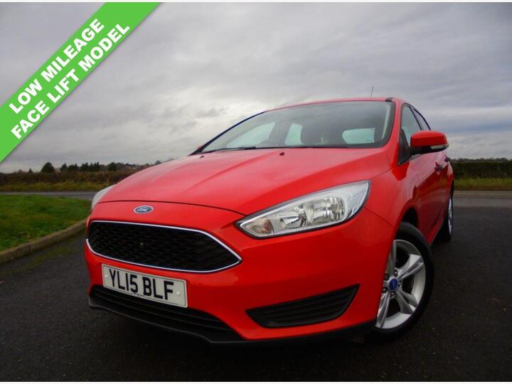 Ford FOCUS 1.6 Studio Euro 6 5dr