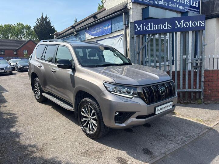 Toyota Land Cruiser 2.8D Invincible Auto 4WD Euro 6 (s/s) 5dr (7 Seat)