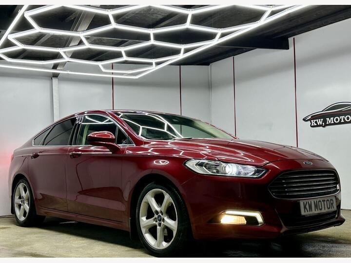 Ford MONDEO 2.0 TDCi Titanium Euro 6 (s/s) 5dr