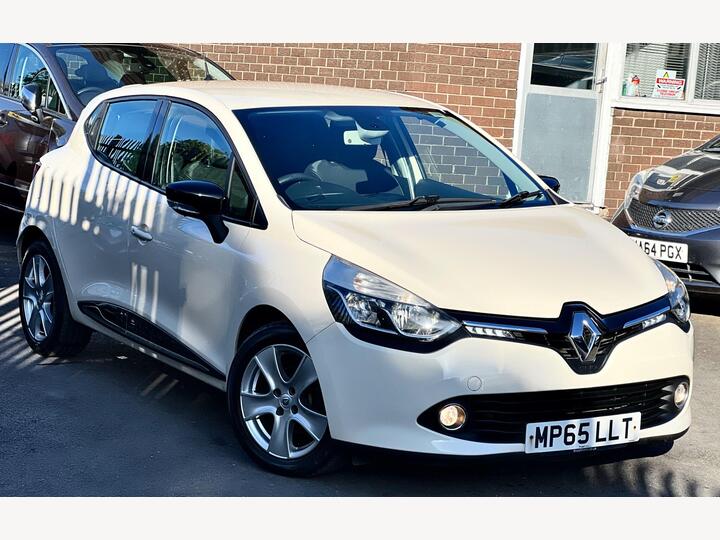 Renault Clio 1.2 16V Dynamique Nav Euro 6 5dr Renault Clio 1.2 16V Dynamique Nav Euro 6 5dr