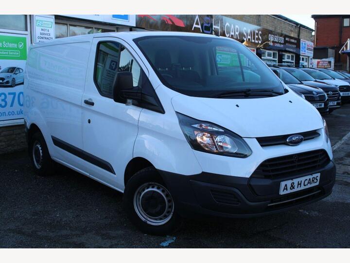 Ford TRANSIT CUSTOM 2.0 TDCi 290 Panel Van 5dr Diesel Manual L1 H1 (157 G/km, 104 Bhp)