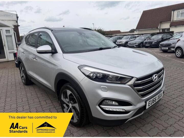 Hyundai TUCSON 2.0 CRDi Blue Drive Premium SE Euro 6 (s/s) 5dr