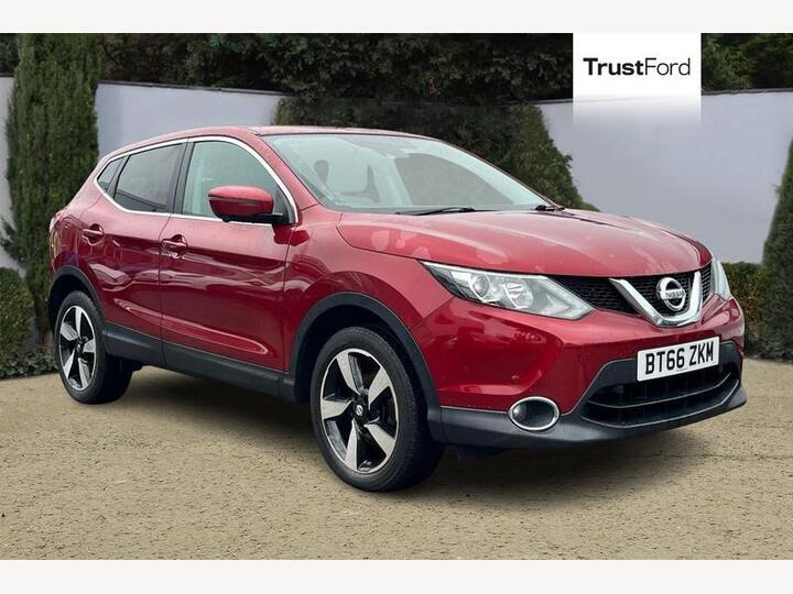 Nissan QASHQAI 1.5 DCi N-Connecta 2WD Euro 6 (s/s) 5dr Nissan QASHQAI 1.5 DCi N-Connecta 2WD Euro 6 (s/s) 5dr