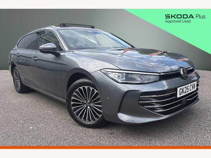Volkswagen Passat 1.5 ETSI MHEV Elegance DSG Euro 6 (s/s) 5dr