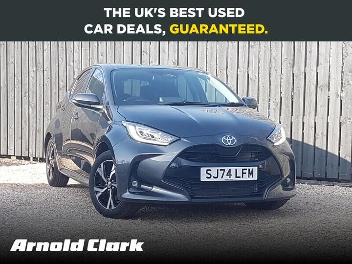 Toyota Yaris 1.5 VVT-h Design E-CVT Euro 6 (s/s) 5dr