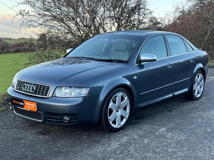 Audi S4 4.2 Quattro 4dr