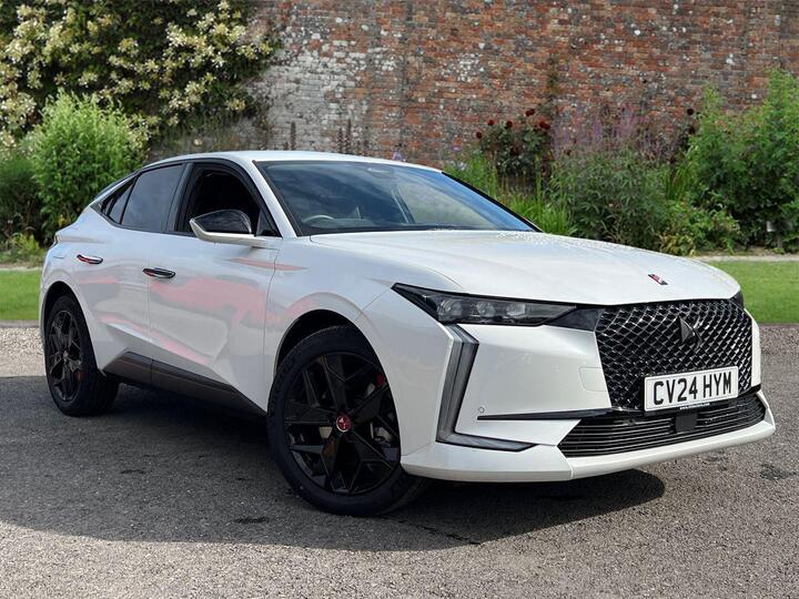 DS AUTOMOBILES DS 4 1.6 E-TENSE 12.4kWh Performance Line EAT8 Euro 6 (s/s) 5dr DS AUTOMOBILES DS 4 1.6 E-TENSE 12.4kWh Performance Line EAT8 Euro 6 (s/s) 5dr