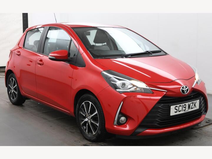 Toyota Yaris 1.5 VVT-i Icon Tech Euro 6 5dr