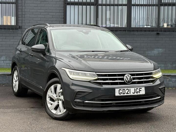 Volkswagen Tiguan 1.5 TSI Life Euro 6 (s/s) 5dr