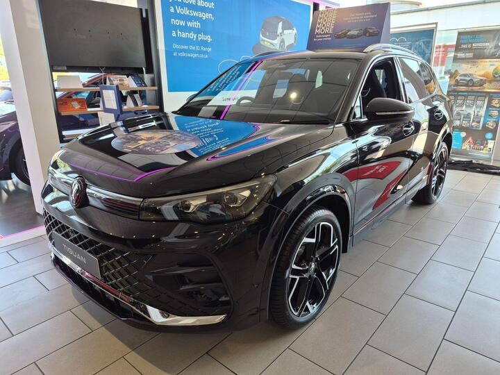 Volkswagen Tiguan 1.5 ETSI MHEV R-Line DSG Euro 6 (s/s) 5dr