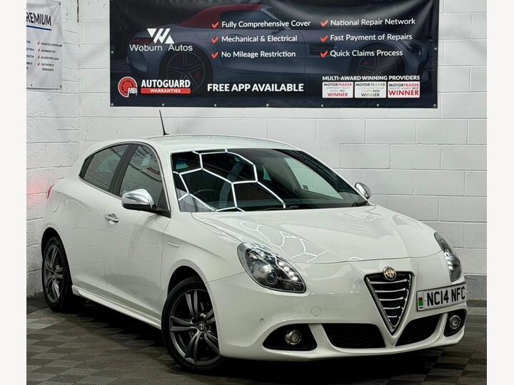 Alfa Romeo Giulietta 1.4 TB MultiAir Exclusive TCT Euro 6 (s/s) 5dr Alfa Romeo Giulietta 1.4 TB MultiAir Exclusive TCT Euro 6 (s/s) 5dr