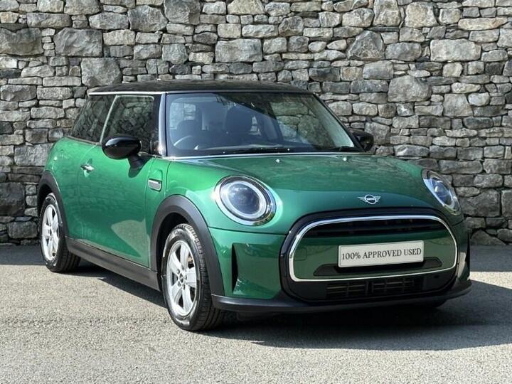 MINI Hatch 1.5 Cooper Classic Steptronic Euro 6 (s/s) 3dr