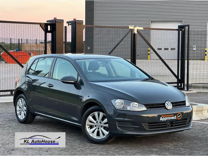 Volkswagen Golf 1.6 TDI BlueMotion Tech SE Euro 5 (s/s) 5dr