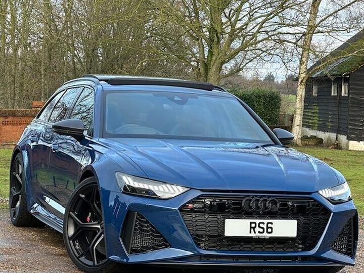 Audi RS6 Avant 4.0 TFSI V8 Performance Carbon Vorsprung Tiptronic Quattro Euro 6 (s/s) 5dr Audi RS6 Avant 4.0 TFSI V8 Performance Carbon Vorsprung Tiptronic Quattro Euro 6 (s/s) 5dr
