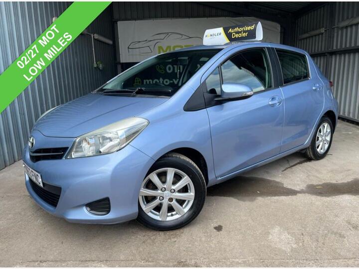 Toyota YARIS 1.33 Dual VVT-i TR Euro 5 5dr
