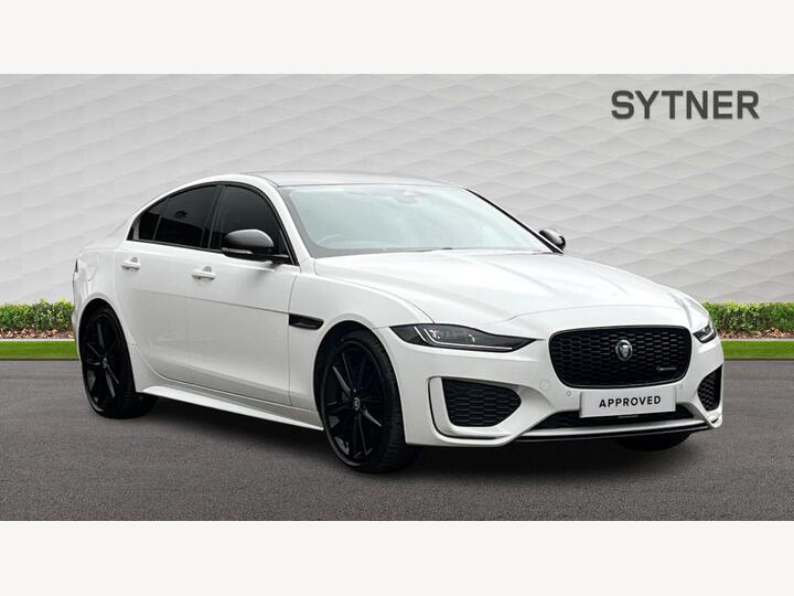 Jaguar XE 2.0 D200 MHEV R-Dynamic SE Black Auto Euro 6 (s/s) 4dr