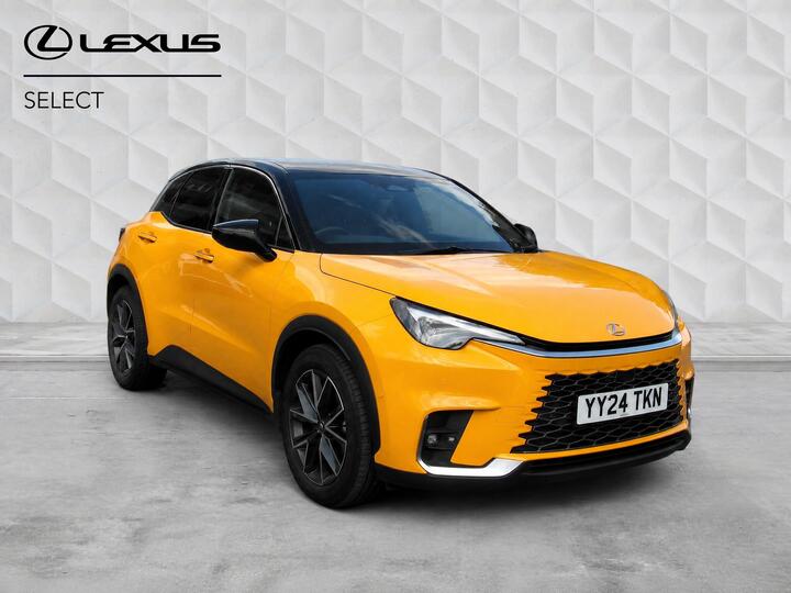 Lexus LBX 1.5 VVT-iE Takumi Design E-CVT Euro 6 (s/s) 5dr