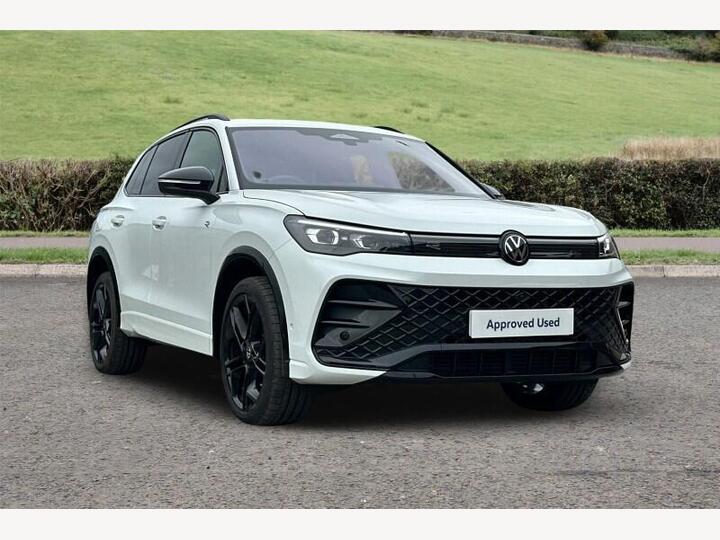 Volkswagen TIGUAN 2.0 TSI Black Edition DSG 4Motion Euro 6 (s/s) 5dr