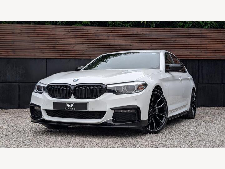 BMW 5 SERIES 2.0 520d M Sport Auto Euro 6 (s/s) 4dr BMW 5 SERIES 2.0 520d M Sport Auto Euro 6 (s/s) 4dr