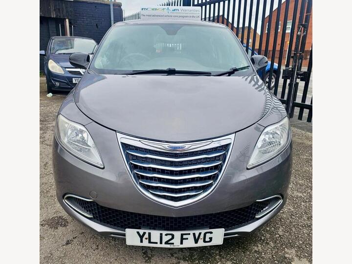 Chrysler Ypsilon 0.9 TwinAir SE Euro 5 (s/s) 5dr