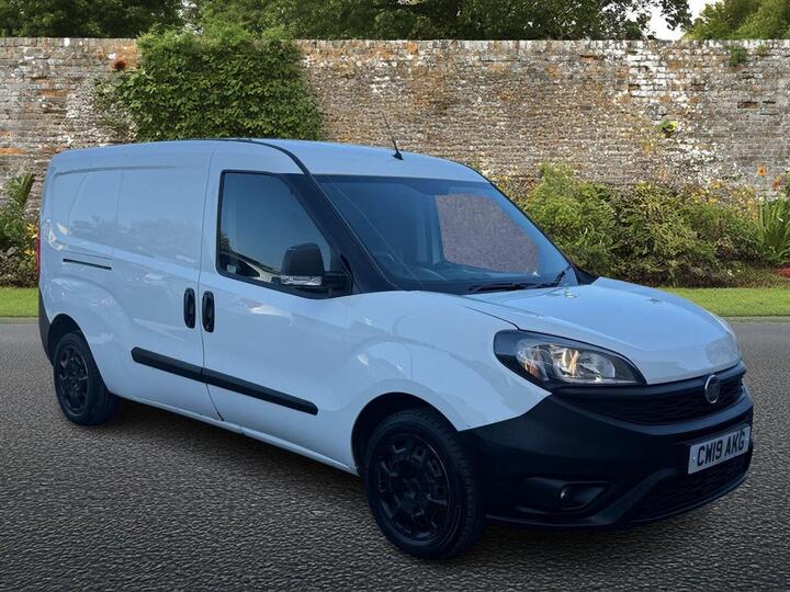 Fiat DOBLO 1.6 MultiJetII Maxi SX Panel Van 6dr Diesel Manual L2 H1 Euro 6 (105 Bhp)